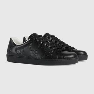 Gucci Logo Embossed Mens Black ‘Ace’ Sneaker